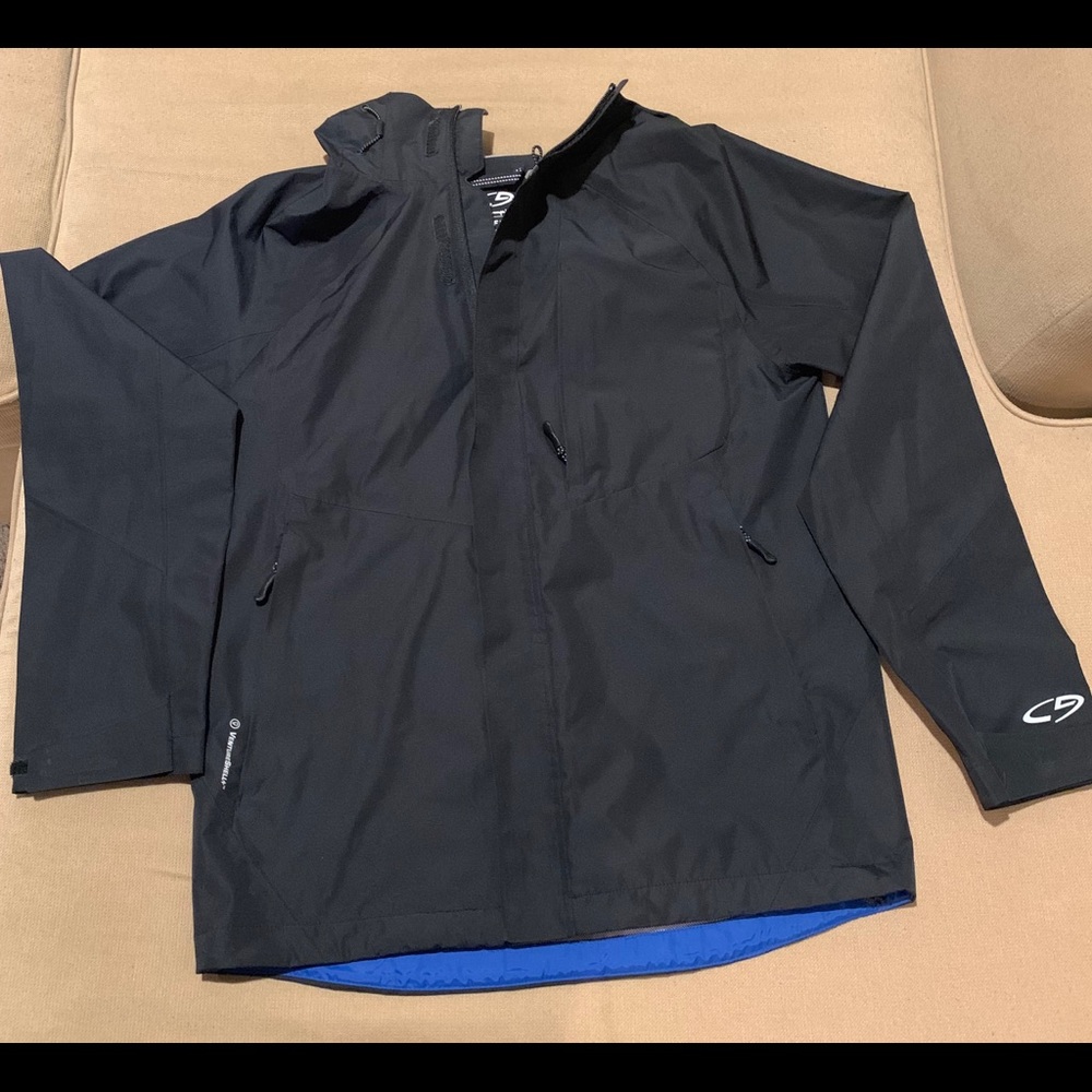 Champions Men’s hooded black rain jacket/coat